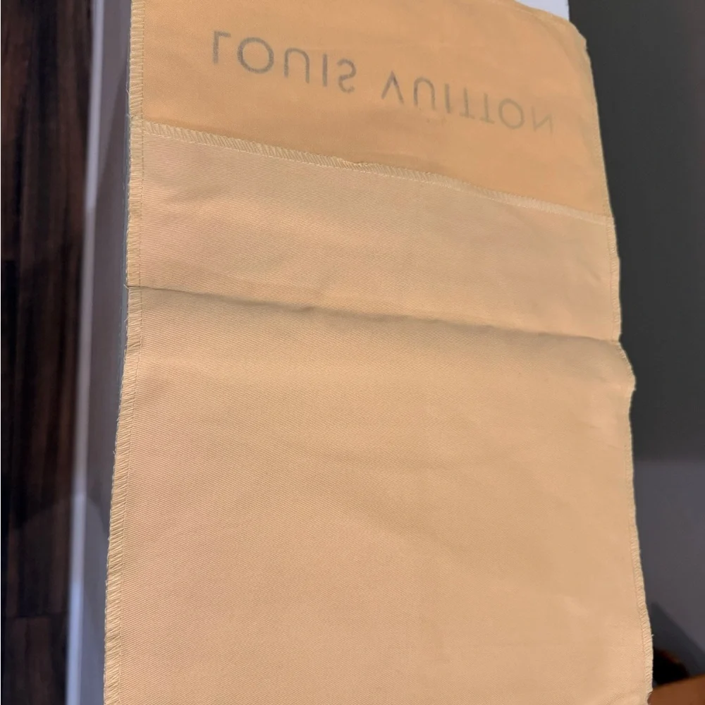 Louis Vuitton Yellow Dust Bag Handbag Storage Cover 17” Authentic